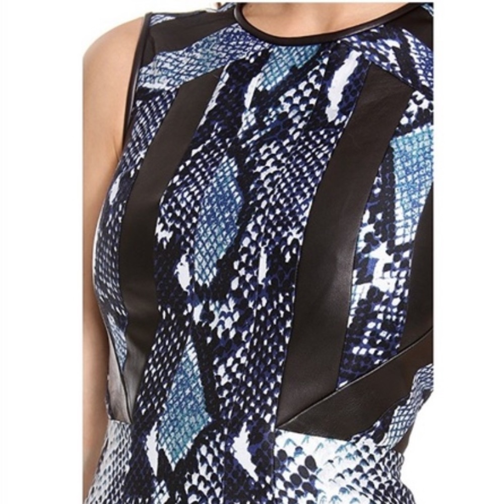Diane Von Furstenberg Sz. 0 Python Leather Dress - image 2